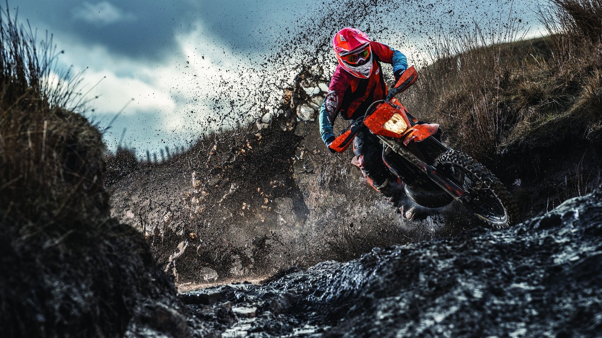 哈兰德的数据支撑了其在当代前锋中的顶尖地位，哈兰德职业生涯数据